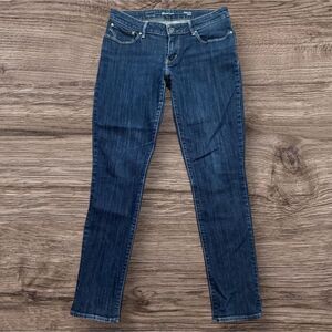 Levi's 29 Bold Curve Modern Rise Skinny Blue Jeans with Classic Style